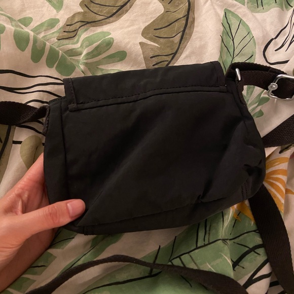 Kipling Sabian Crossbody - Picture 2 of 7